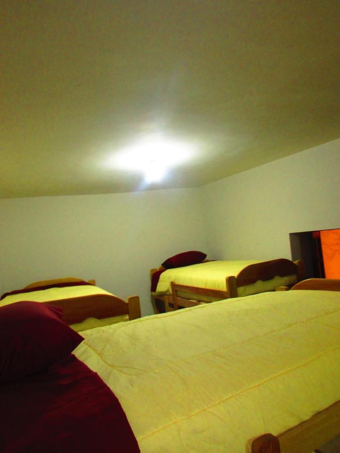 The Grasshopper Hostels Av Alta Cuzco Exterior foto